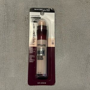 NWT Maybelline Age Rewind Concealer 95